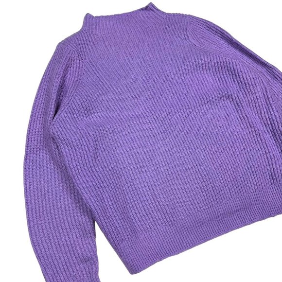 SWEATER SALE - Picture 4 of 5